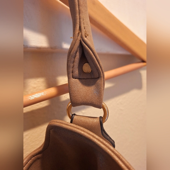 NEW - Aldo Fringe Purse - Picture 6 of 12